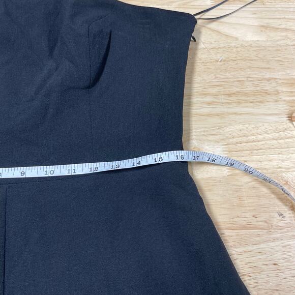 Dress The Population NWT Tiffany One-Shoulder Jumpsuit Size XL Black Pockets - Picture 7 of 9